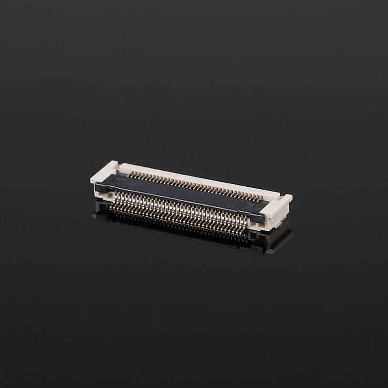 Pozłacane złącze FPCFFC o rozstawie 0,5 mm Poziome SMD 2,7H 10-68Pin 50 V 0,5 A