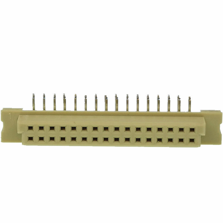 Złącze pod kątem prostym Din41612 PCB 2,54 mm osłonięte złącze męskie 2 * 16 Szpilkaów